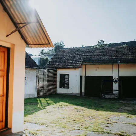 Drachovsky Dvorek * Dráchov